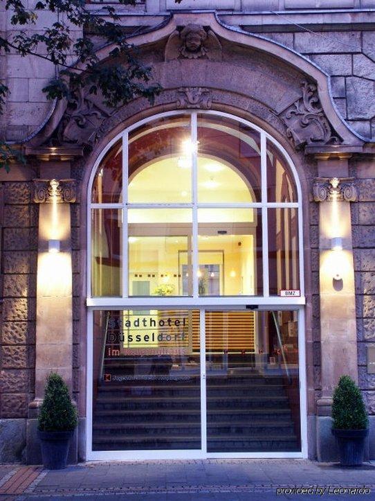 Stadthotel Duesseldorf Extérieur photo