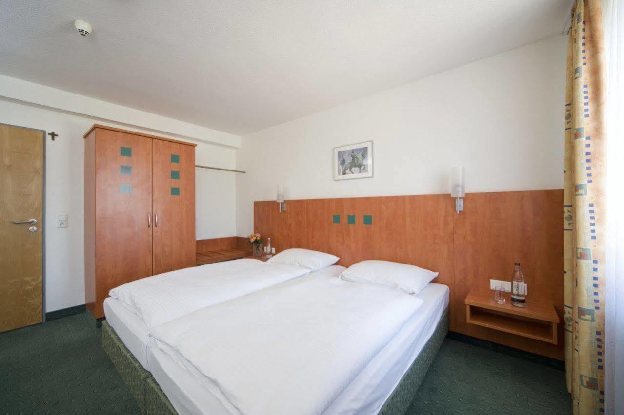 Stadthotel Duesseldorf Extérieur photo